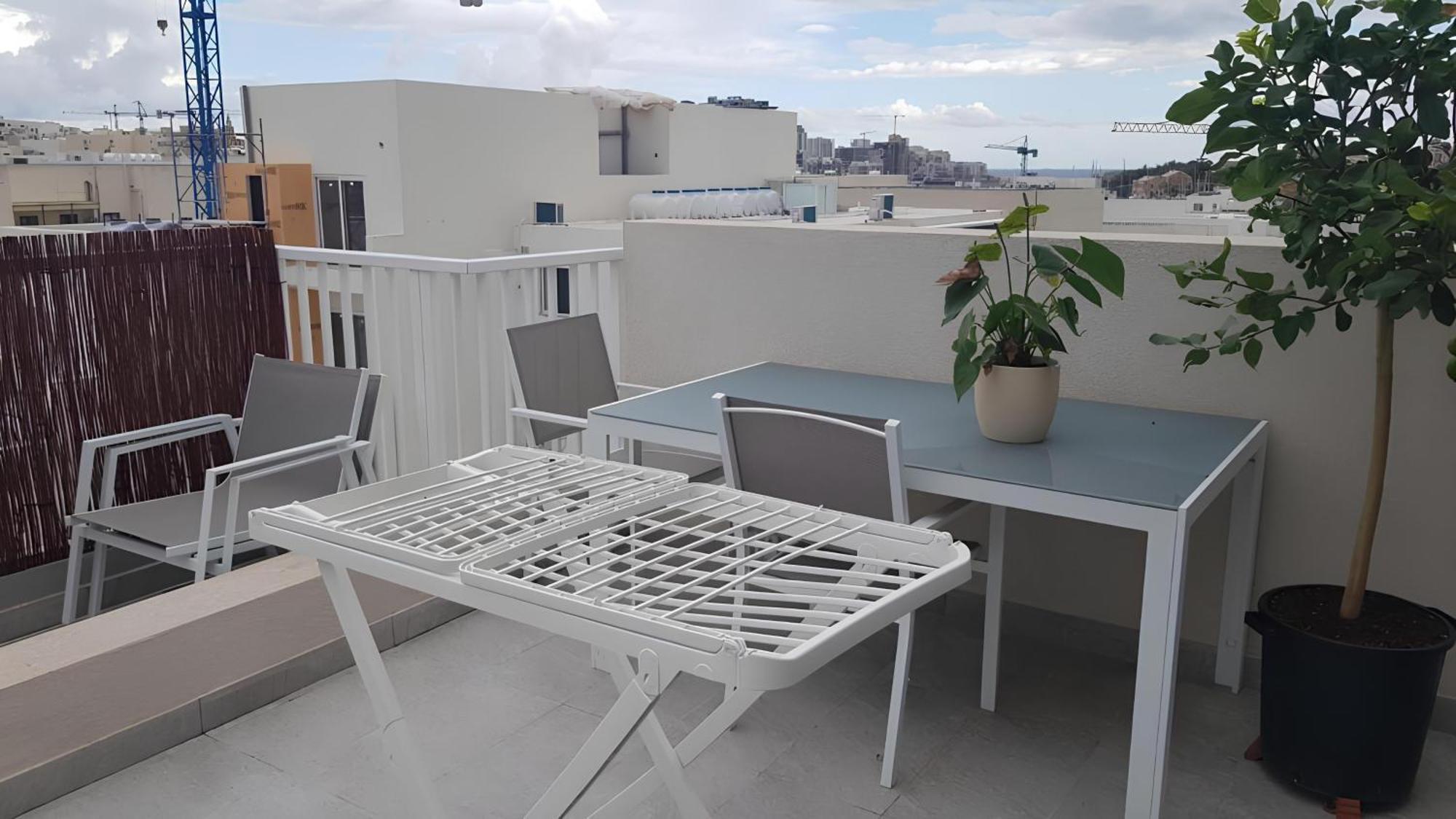 Elise Apartments Gzira Phòng bức ảnh